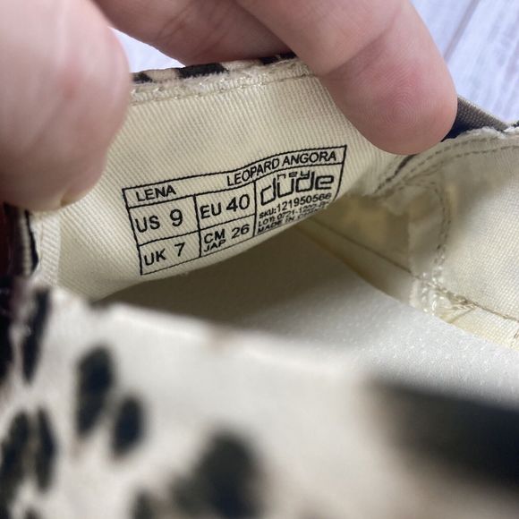 Hey Dude Lena Leopard Angora Slip On Sneakers Shoes, Women's Size 9 - Picture 9 of 9